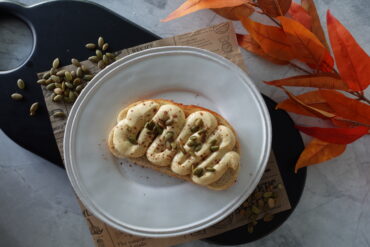 pumpkin pie whipped ricotta cheese toast